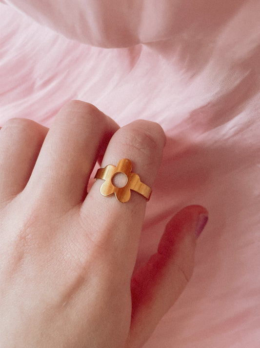 Daisy Girl Ring - Gold